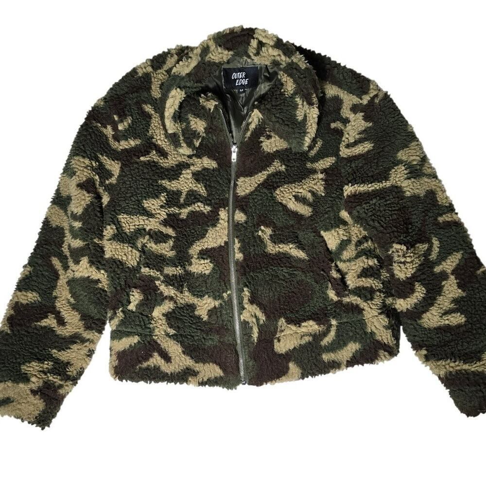 Outer Edge Women's Jacket Size Medium Camo Camouflage Sherpa Lightweight